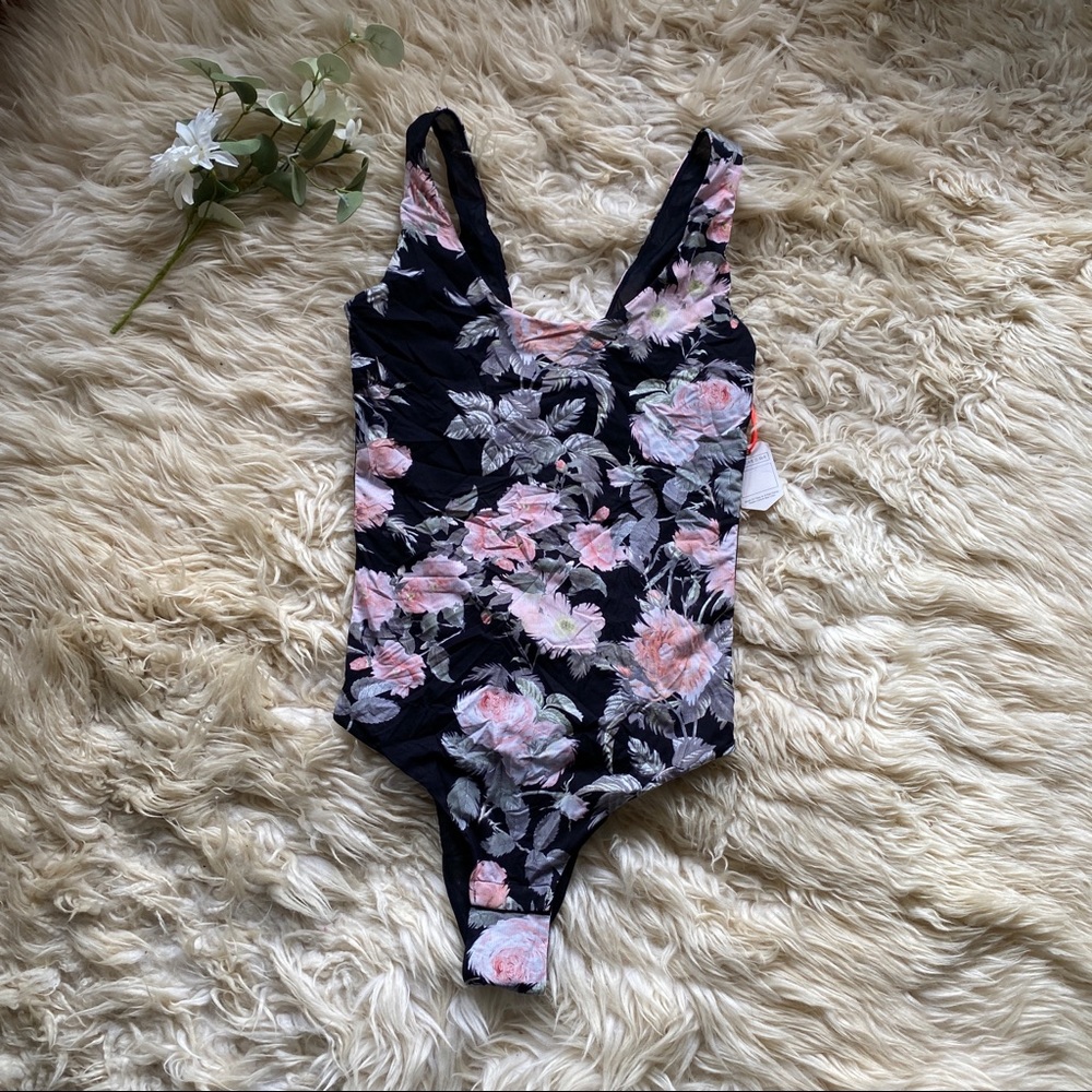 Stance Scoop Bodysuit